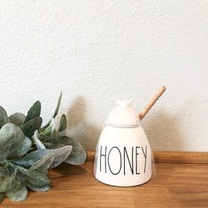 Rae Dunn HONEY pot wooden dipper